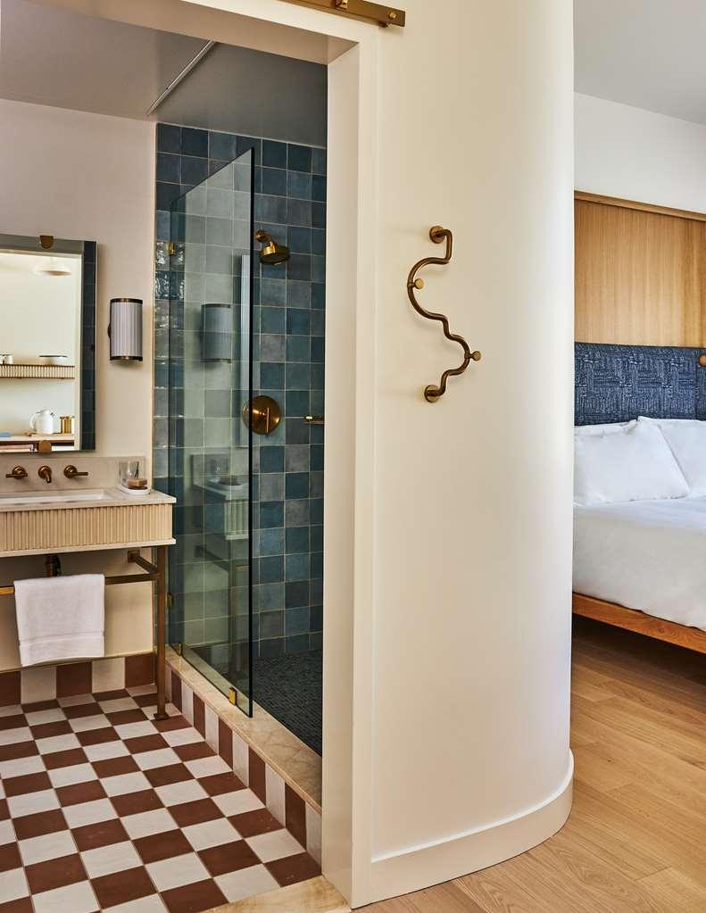 Alsace La 4* Los Ángeles